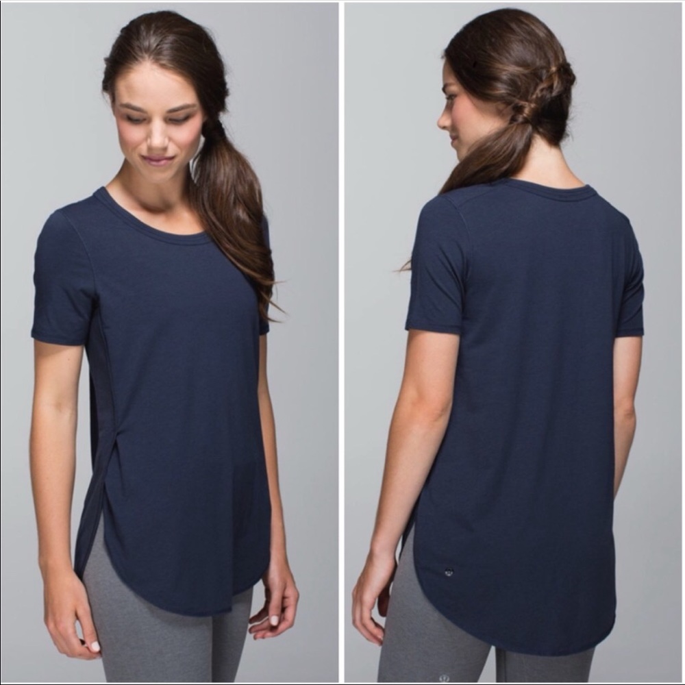 Lululemon Women’s Navy Blue Om Tee 6